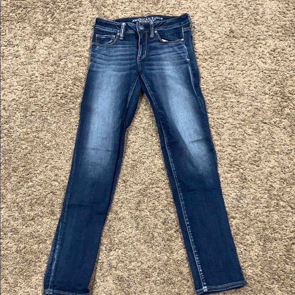 American Eagle skinny jeans • size 4